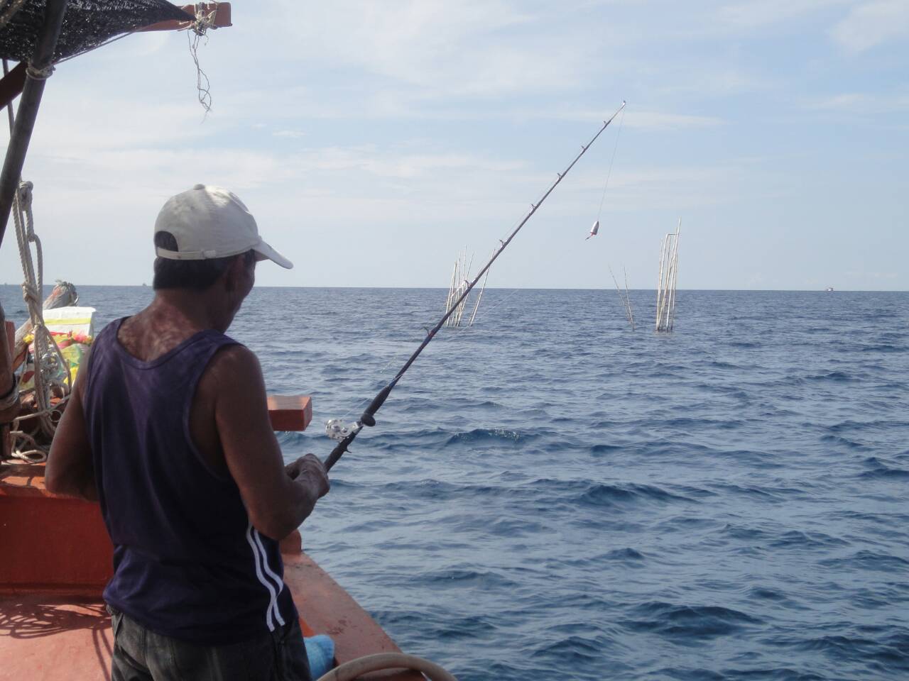 ลุงเปี๊ยกหัวเรือตลอด