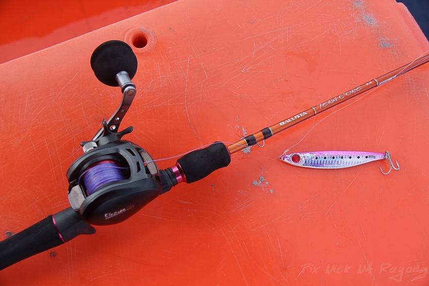  [center] [q]อุปกรณ์ ชุดเล็กๆ ของผม
คัน Ballista Teracore Jig90g PE 0.6-1.5
รอก Relix Eluzion
สาย