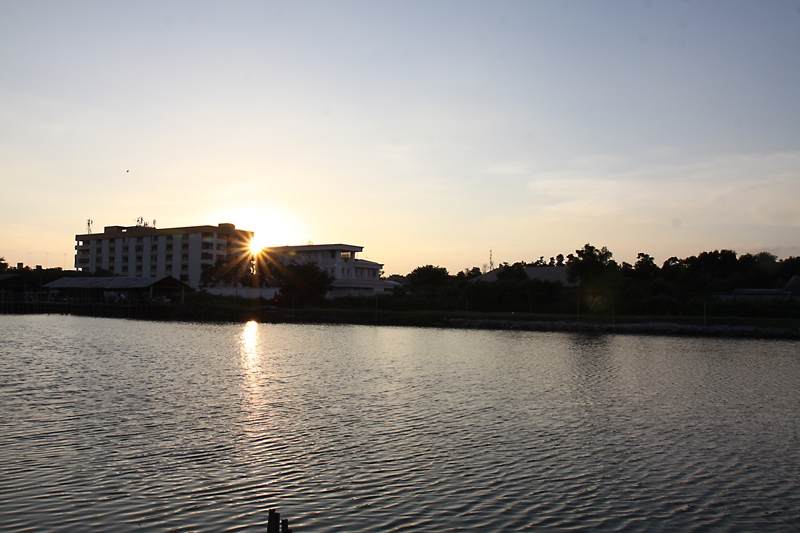 อาทิตย์ลับขอบฟ้า หมดเวลาตามหาฝันกันแล้ว

รอบนี้ปลาไม่ดีเท่าที่ควร มากน้อยว่ากันไปตามดวง ตามฝีมือ
