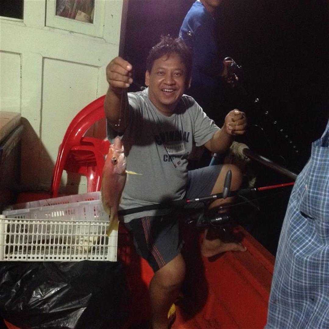 ตัวขนาดปลาจานขึ้นมา เอ.....ไงหว่า ตัวไม่ใหญ่ :laughing: :laughing: :laughing: :laughing: