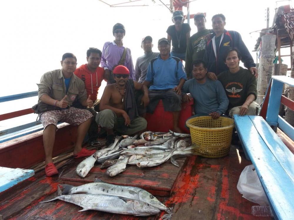 ทีมงานKasmallfish& ใต๋ทิวาแสมสาร