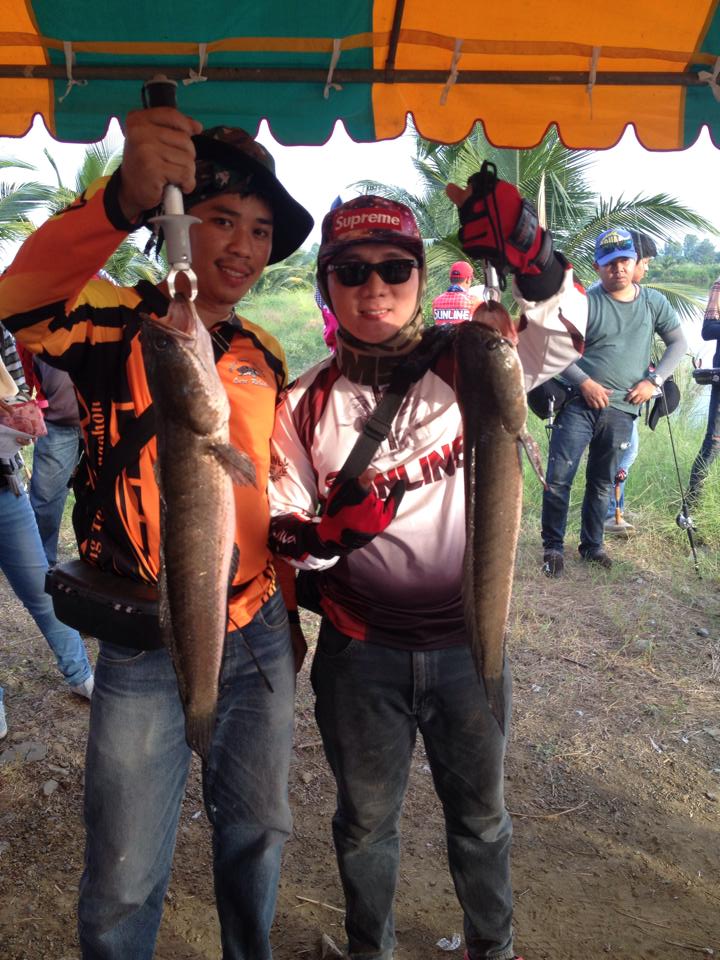 ตัวแชมป์เขาละ ทีมนี้เก็บทุกรางวัล  :cheer: :cheer: :cheer: :cheer: