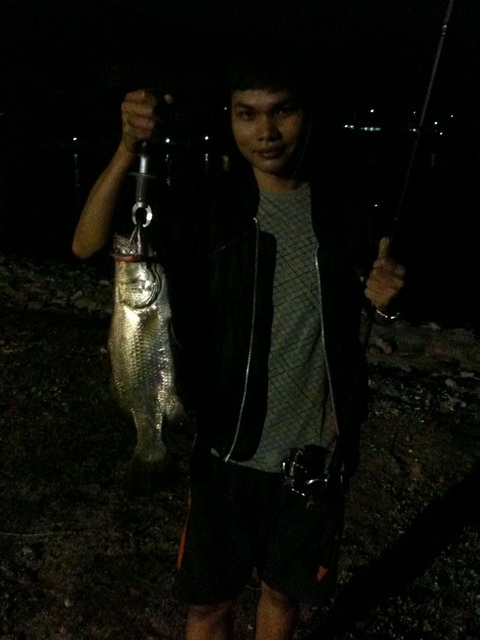 คัน: Delsol tailwalk 6.6f 8-20lb
รอก: Shimano Twinpower 2000s (Spoon เบอร์ 1000) 
สาย: Gorilla 1.5