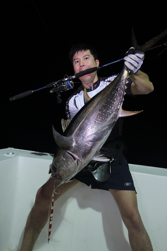 Rod: Spartans Pe4-8
Reel: Stella 20000
Jig:200g
Fish: Yellow Fin Tuna 15kg

 :cheer: :cheer: