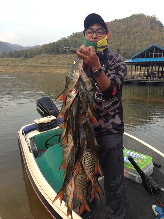 ท่าก้อ-ภูมิพล กับ P.A.D Fishing คร้าบบบบ