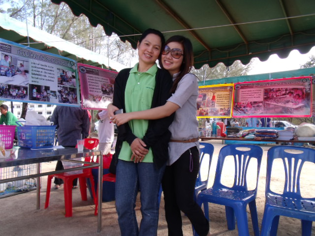 มาช่วยกันทั้งคุณแม่คุณลูก ขอบคุณมากครับ :prost: