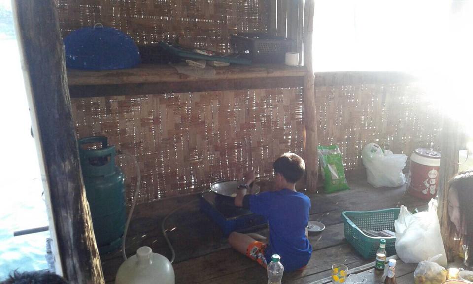 เป็นไงคับน้าๆ โตขึ้นไม่อดตายแน่นอน :laughing: :laughing: :laughing: :laughing: