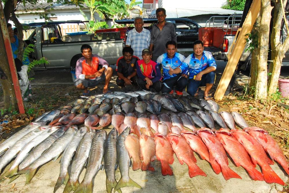 คนรวมกับปลาทริปนี้
Angler Trip : 22 - 25 January 2015
Captian by : ไต๋ทอย
Fishing style : Slow Pi