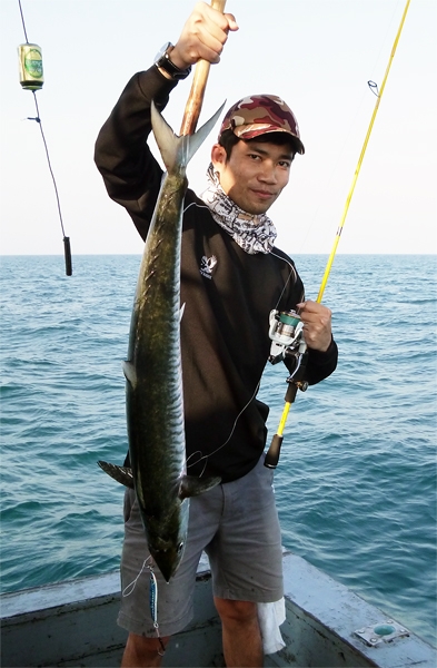 สงสัยเรื่องคัน กับรอกที่จะนำมาเล่น Light Jigging ครับ ช่วยแนะนำผมหน่อยครับ