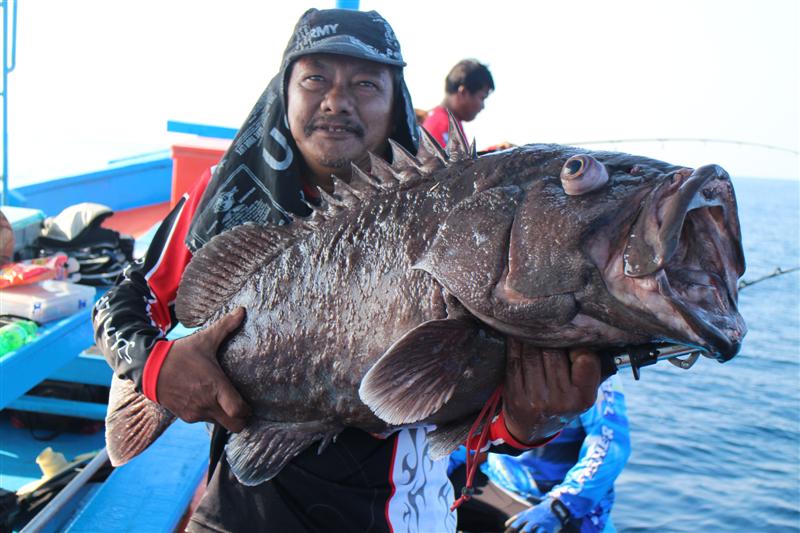 ลากันด้วยภาพนี้เด๋วไปต่างจังหวัด  มีโอกาสจะเอาทริฟมาฝากมีหลายทริฟเลยครับแต่ช่วงนี้ออกต่างจังหวัดบ่อย