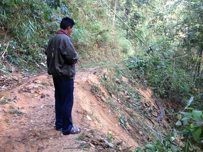 สำหรับท่านที่ต้องการจะเดินทางไปในพื้นที่ด้านในจริงๆ ผมแนะนำให้เช่ารถ4x4พร้อมคนขับที่ชำนาญทางในพื้นที