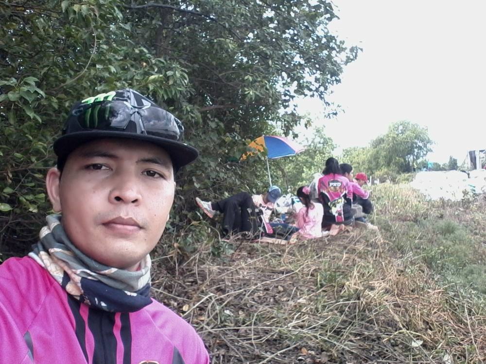 ทีมงานโปรฟิชชิ่งปราจีนคับ กับการพักผ่อนก่อนลุยต่อ
 :grin: :grin: :grin: