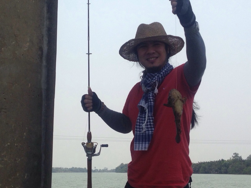 กำล่ะ เยาะเย้ยน้องเป้มันไว้มาก ตัวเองโดนบ้างเลย คุณย่าปลาดุก  :ohno:  :wall: :wall: :wall: