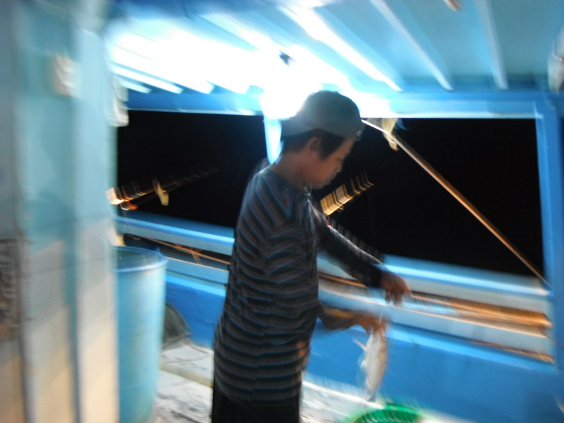 ส่วนเจ้าดีเด็กเรือบอกใจเย็นๆปลดไม่ทัน :laughing: :laughing: :laughing: