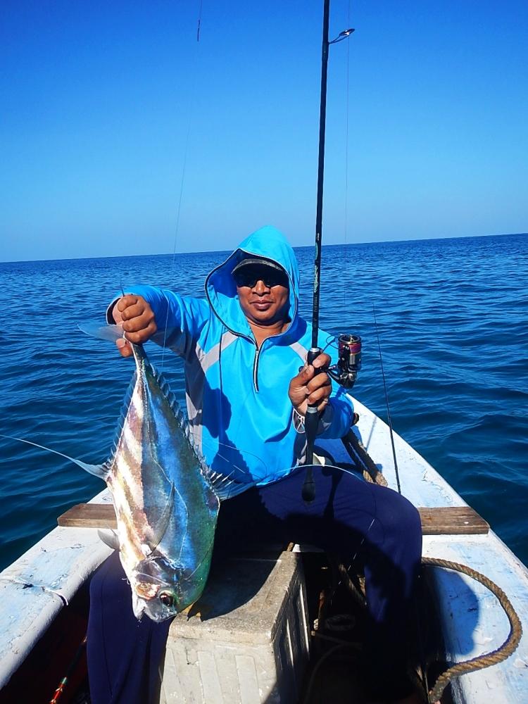
 [center]โดนเข้ากับอุปกรณ์ชุดนี้ 

Rod : St.croixL EGENDXTREME  LXS76MF2 6 - 12
Reel : Shimano 