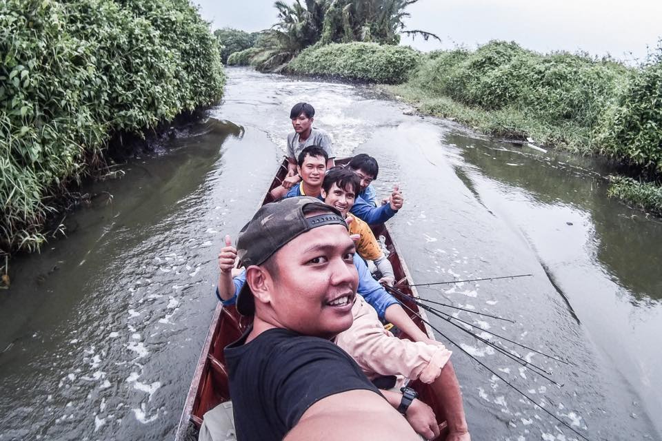  [center] [b]ลากันด้วยภาพนี้นะครับ  เด่วโอกาสหน้าจะเก็บภาพมาฝากอีกครับผม

สุขสันต์วันสงกรานต์ครับท