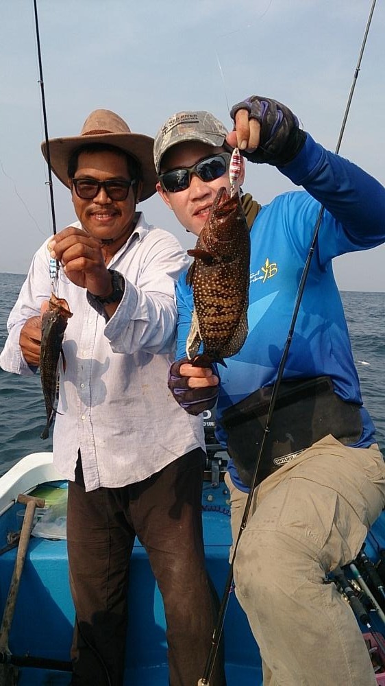 X-SHOT micro Jig   Vs.  เก๋ากองหิน 