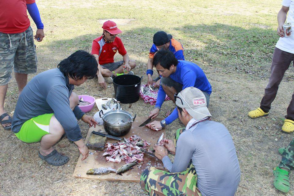 พ่อครัวสุดหรอ :laughing: :laughing: :laughing: