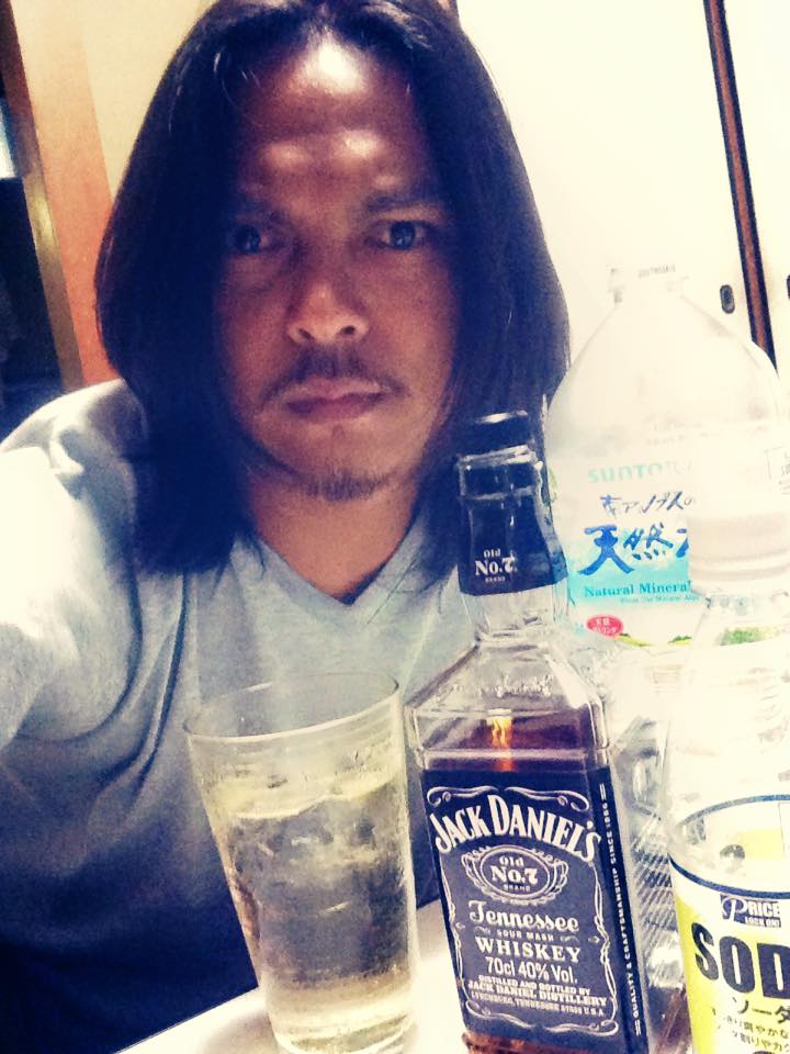 ผมนี้  JACK DANIEL'S กันเลย !!!    :cheer: