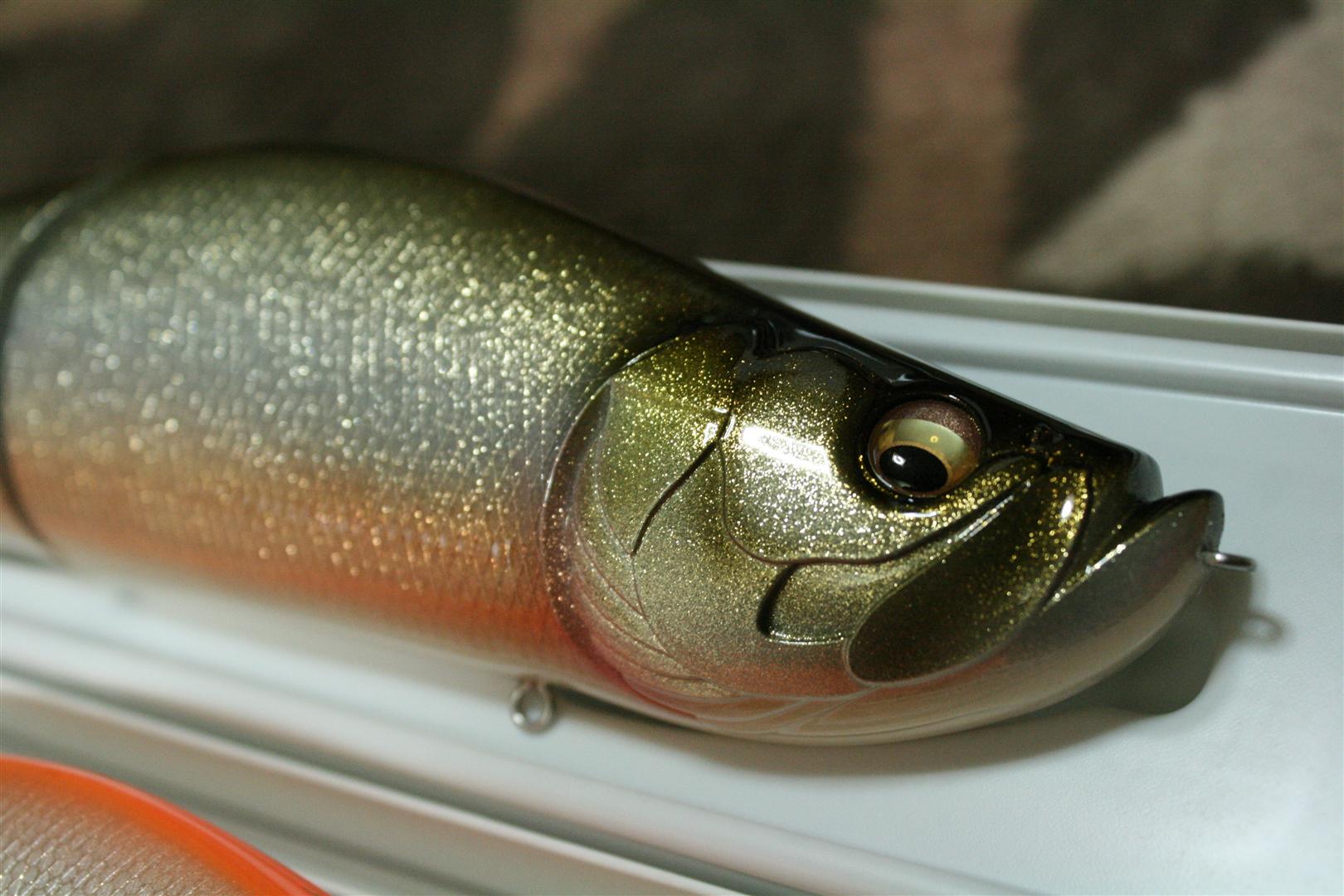 Review MEGABASS i-Slide 262T  !! 