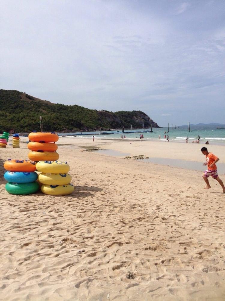 หาดแสมที่เดินไปตีเหยื่อครับ อีกหาดที่เดินตีได้ก็หาดเทียนครับ หาดอื่นก็น่าจะได้ถ้าเดินเลาะๆไปครับ ลอง