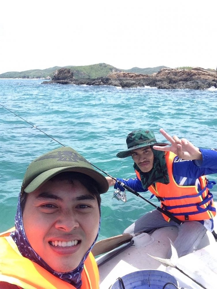  :cheer:ช่วงบ่ายก็ตะเวนรอบๆเกาะแถวนั้นอีกซักรอบก่อนจะหาที่จอดเรือได้ก็ลุยกันต่อ :cheer: