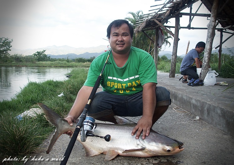 1 หล่อออ ครับพี่ :smile: :smile: :smile: