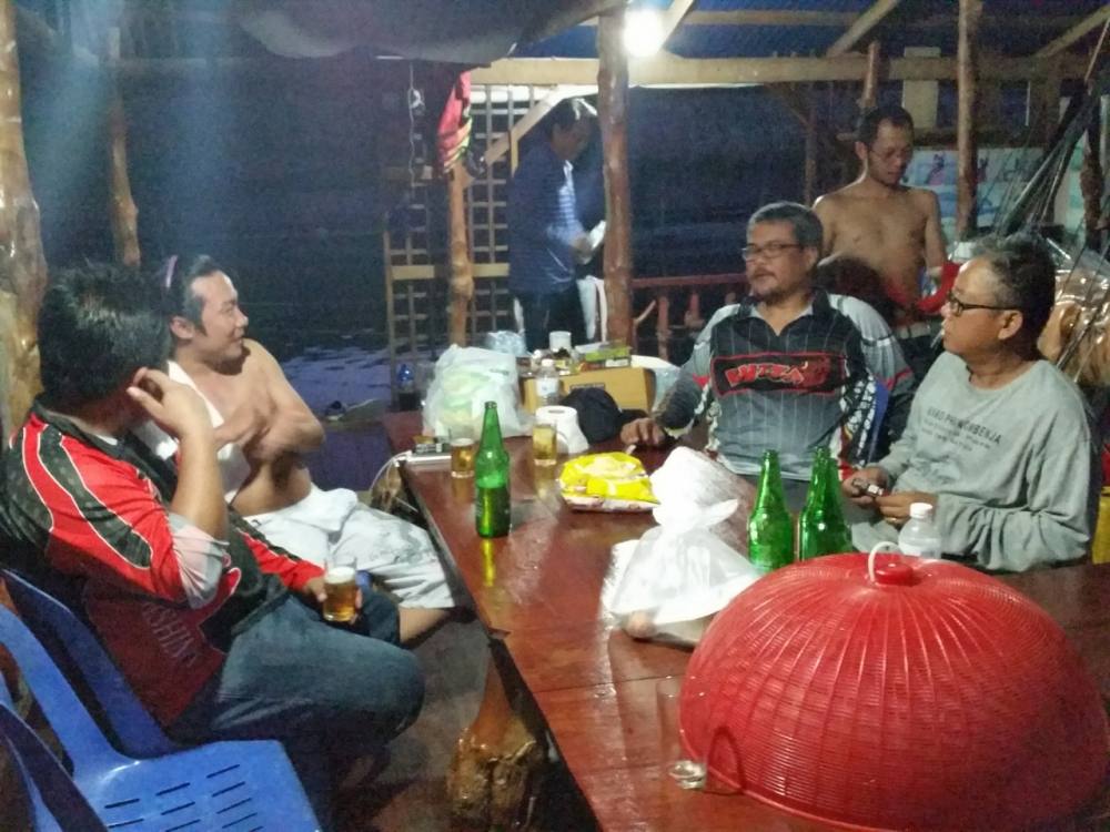  กลับมาชมกันต่อครับ :grin: