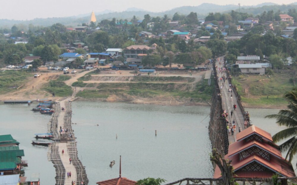 ครั้งหนึ่ง "Wooden Mon Bridge"สังคละบุรี