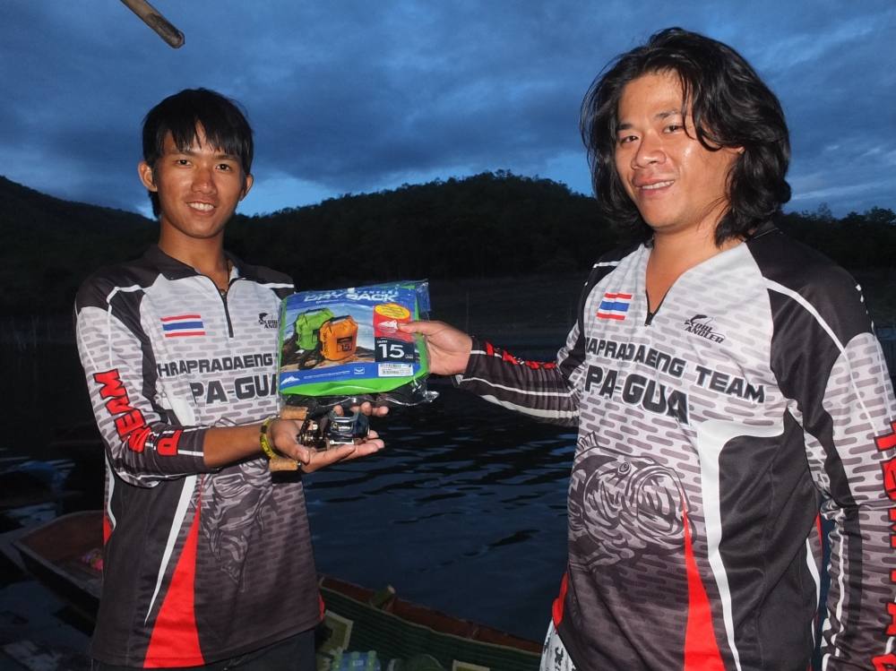 
ขอบคุณ กระเป๋ากัน น้ำ ของน้าวัตร

รอก Banax lx 110 ของน้าป๊อบ

มอบรางวัลโดยน้าตี้ ครับ

 :ch