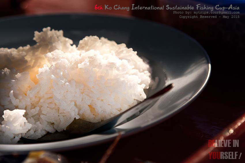 ข้าวหอมมะลิ :love: [i][Subtitle: Steamed jasmine rice.][/i]  :umh: