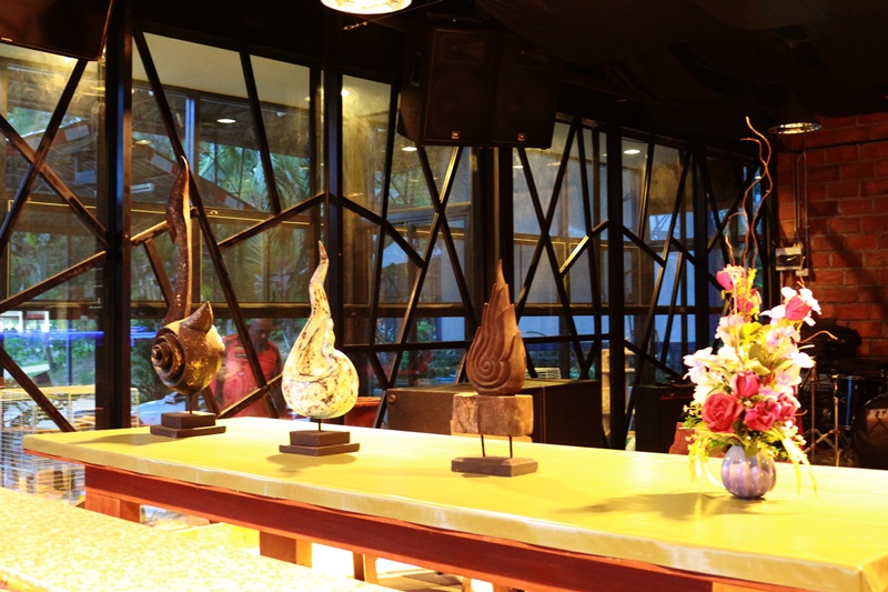 มุมของร้านกับการตกแต่ง