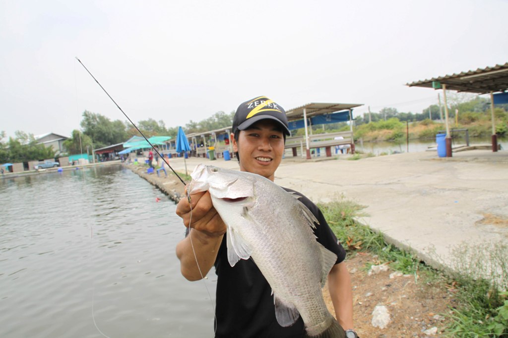 ช่วงพักครึ่งทีมงานSTAFFขอตกหน่อยล่ะกัน :grin: :grin: :grin: