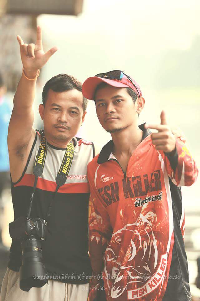   [b]น้าต๊ะ น้าป้อม หล่อกินกันไม่ลง[/b] :love: :love: :love: