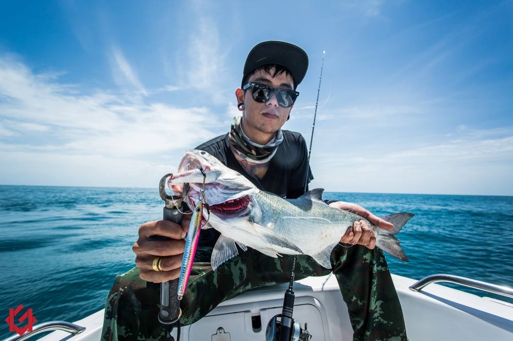 


             ชัดๆๆกับเหยื่อ UNDERGROUND  BARACUDA 115 G.  :cool: