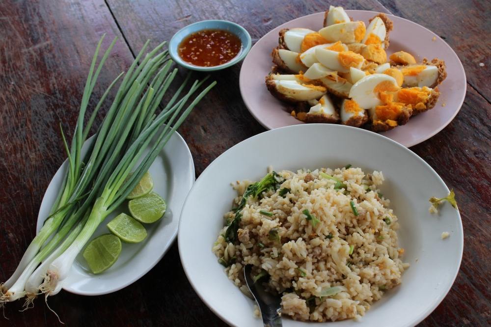 
กลับแพกินข้าวเที่ยง ดีกว่า เป็นเรื่องปกติครับ ตกปลาธรรมชาติ 
บางวันก็สุข บางวันก็สุขน้อยหน่อย แต่