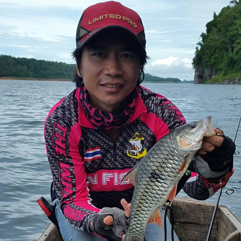 น้า กิตติพงษ์   VAN fishing พัทยา  ก้อได้ตัวขึ้มมาละ :cheer:


มีรูปมาแค่เนี่ย น้าคนไหนมีรูปได้ปล