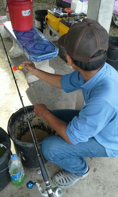    ดูแล้วมันยังไงอยู่คิดไปเองเปล่า :grin: :laughing: