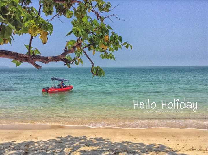 จากลากันด้วยภาพสุดท้ายครับ พักผ่อนจอดเรือเล่นน้ำที่ หลังเกาะหาดทรายแก้ว ครับ ช่วงเย็นวีดีโอจะตามมานะ