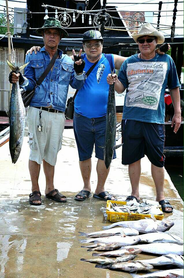 ขอบคุณไต๋ติ่งกับการบริการดีๆ  

ขอบคุณทะเลปราณที่เงียบสงบ

ขอบคุณทุกท่านที่ติดตามชมนะครับ

แล้