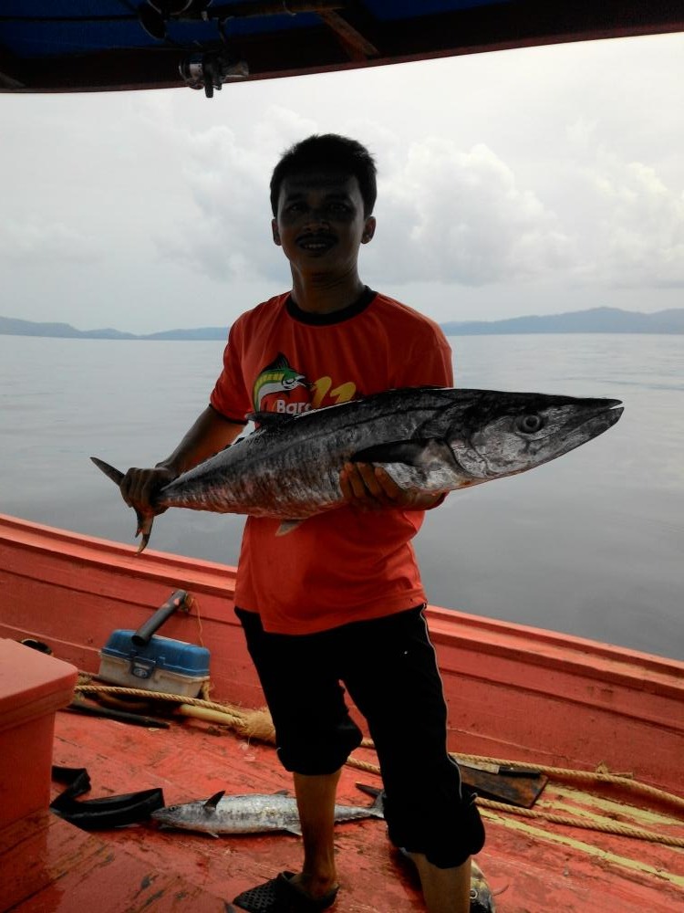 นี่ครับ  ไต๋รู้ใจ  พาไปมันส์เกือบทุกทริพ   บังหมุด  เรือตกปลาเอกมัย   คนนี้แหละคับ  อยากจะมันส์ ติดต