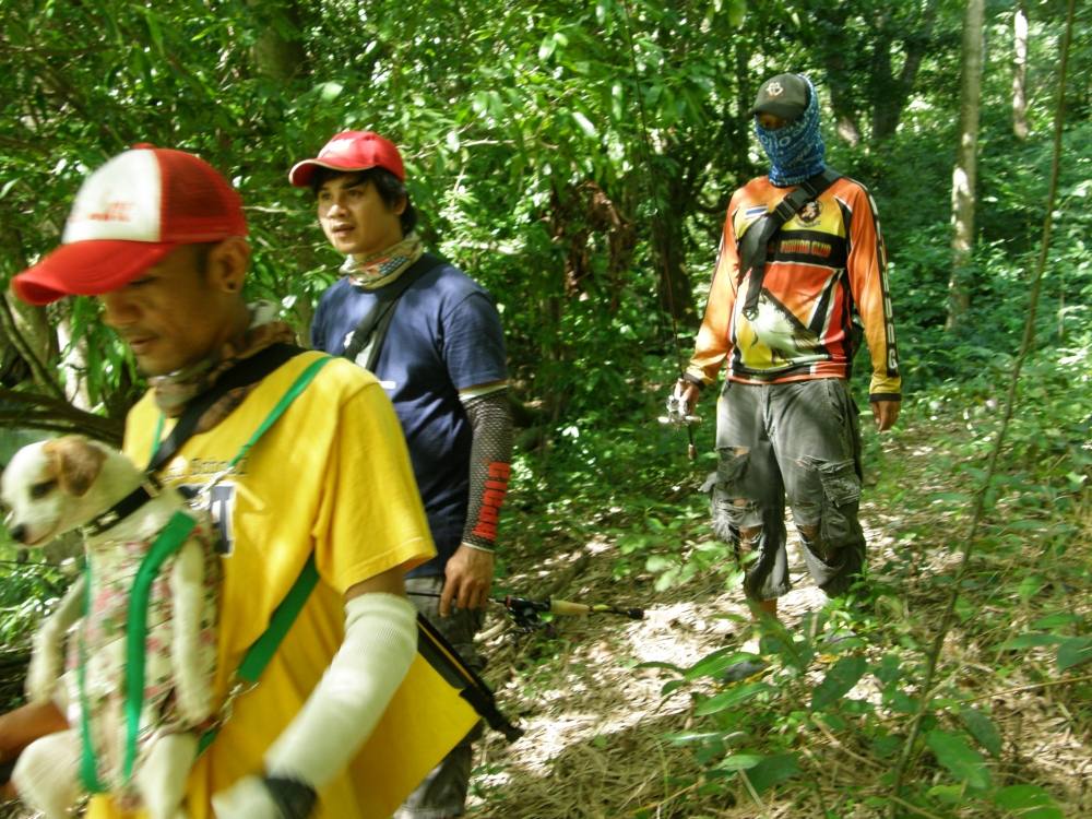 เดินไปคุยไปก้เพลินดีครับ :cheer: