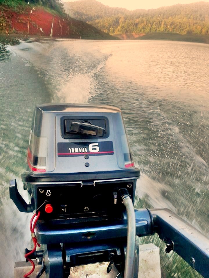 ขุมพลัง6Hp ทำหน้าที่ดันท้ายเรือเต็มความสามารถของมัน 
ทำให้เวลาที่วางแผนในแต่ละหมาย เที่ยงตรงไม่มีงอ