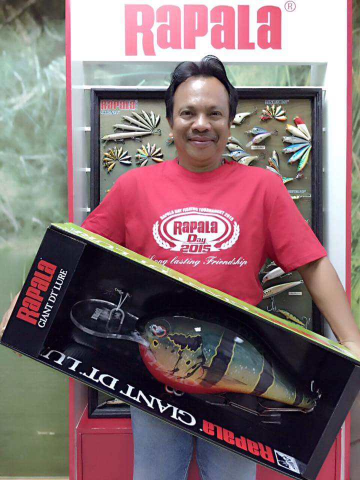ร่วมประมูล GIANT LURE จากบริษัท ราพาล่า รายได้เข้าชุมชนฯ สยามฟิชชิ่งค่ะ:  SiamFishing : Thailand Fishing Community