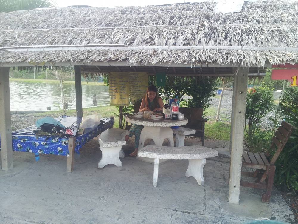 อีกคน ที่มาร่วมเกาด้วยกัน(ผบ.ผมเอง) :grin: