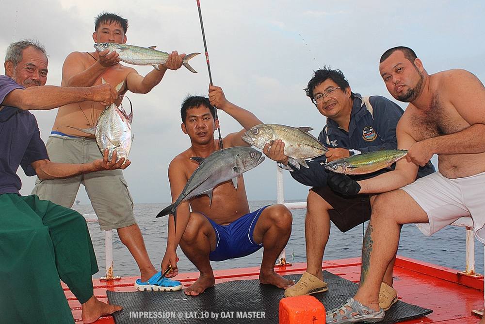 นอกเขตระยอง ก็เปลี่ยนบรรยากาศ ไป Jigging ที่ LAT10 เมื่อเดือนตุลาฯ ที่ผ่านมา 