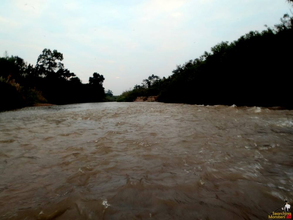 [center]หลังจากนั้นก็ย้ายมายังจุดที่เคยประมือกับเจ้ามอนส์เตอร์เมื่อทริปก่อนทันที[/center]