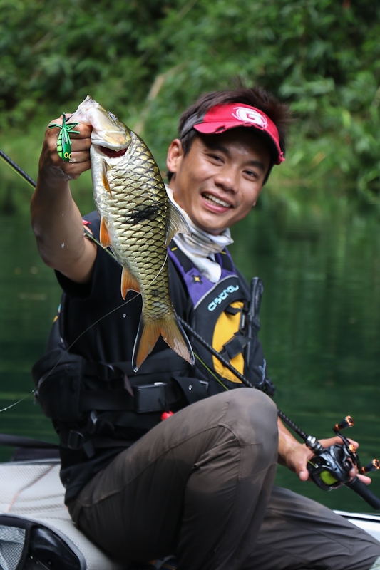  [center] [b] กระสูบโทนตัวนี้ไล่มา กัดแรงมากเลยครับ

ตั๊บ!!

Feelfree Kayak Lure 11.5

Rod: Ge