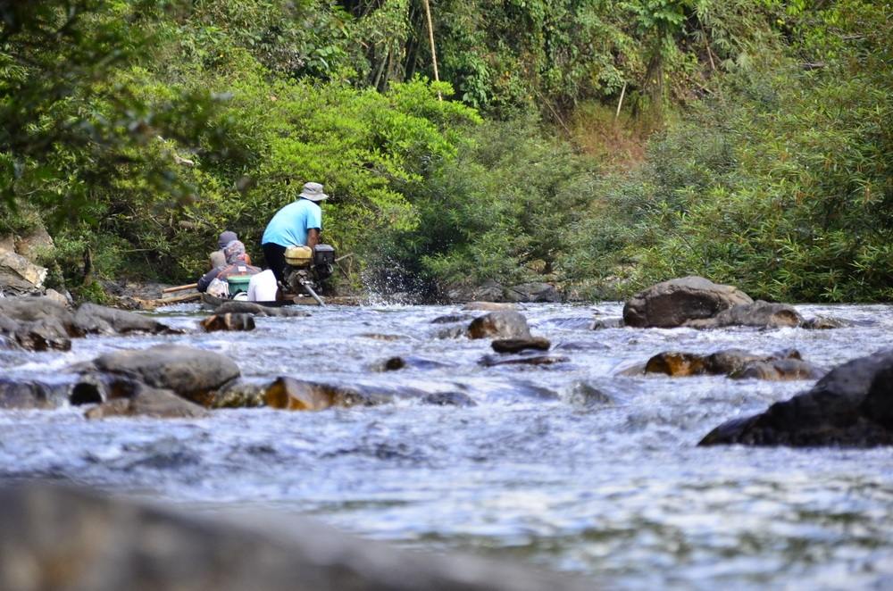 ถึงด่านที่หิน อีกด่านครับ เป็นที่ท้าทาย ใจเจ้าของเรือ ว่าจะรักกันจริงขนาดไหน ถ้าเจ้าของเรือ ไม่รักกั