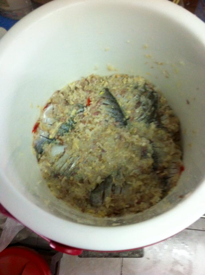 ถ้าอยากทำ กิน ตามลิ้งนี้ไปเลย 

 [url='http://www.siamfishing.com/content/view.php?nid=165600&cat